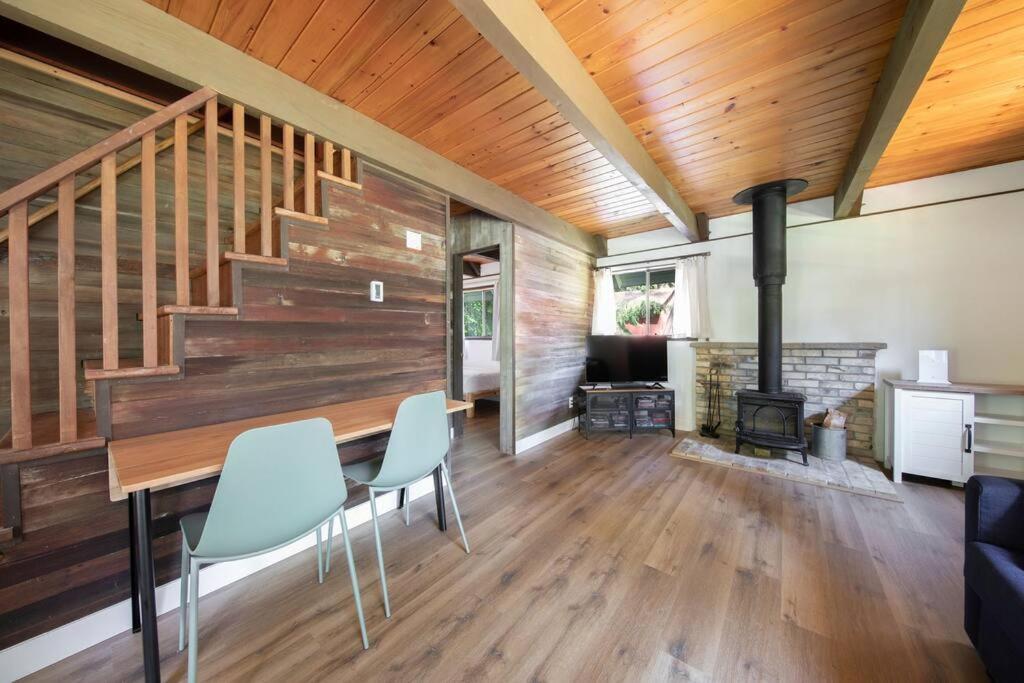 R & R Chalet At Mt. Rainier Ashford Eksteriør billede